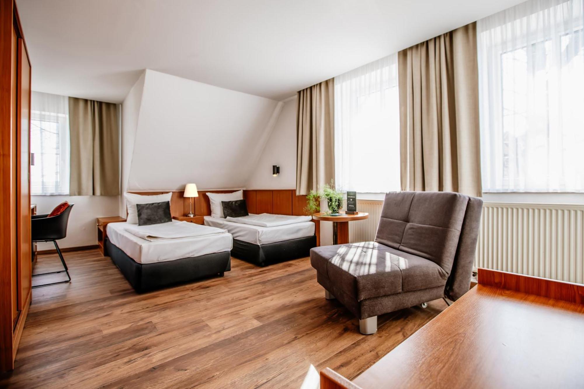 Hotel Und Restaurant Gartenstadt Erfurt Exterior photo